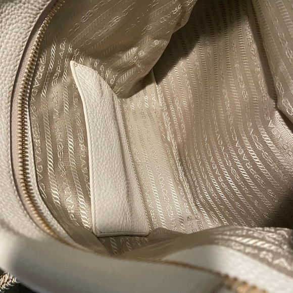 Handbag - Picture 5 of 6